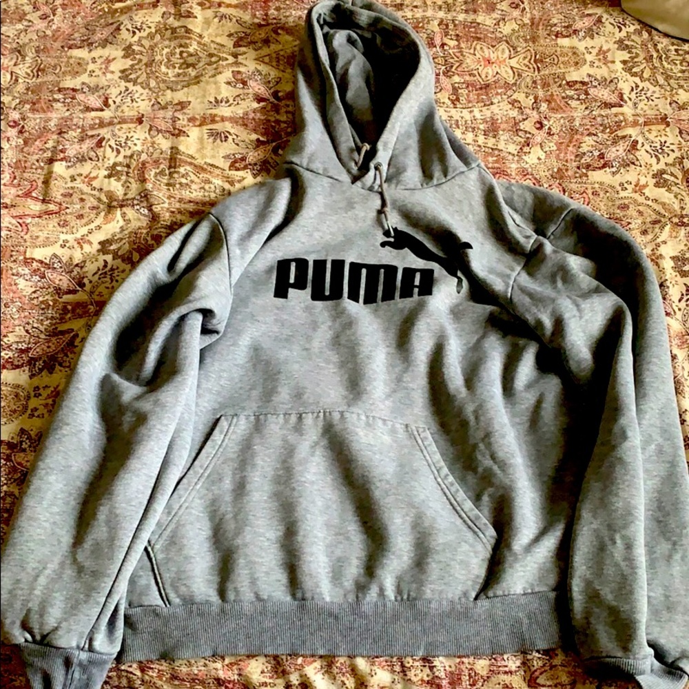 Puma sweater